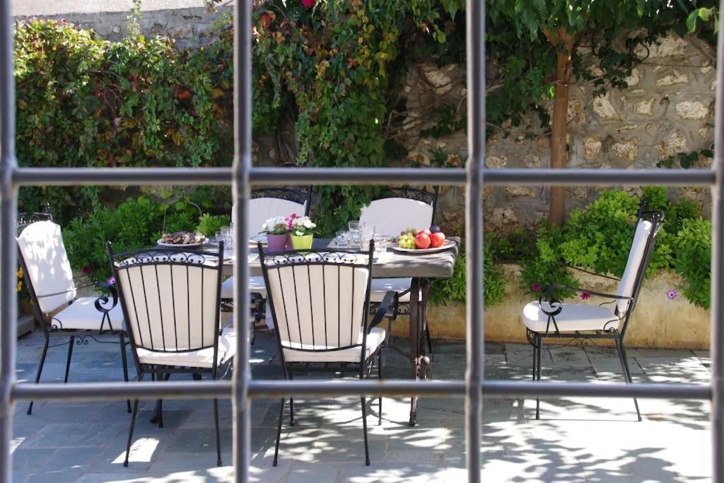 Villa 1853, Spetses Ground Floor Экстерьер фото